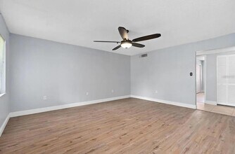 4809 S Texas Ave, Unit 4809D in Orlando, FL - Building Photo - Building Photo