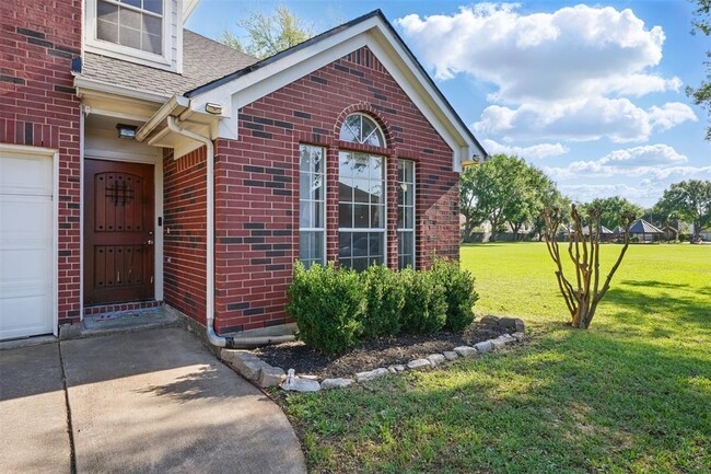 8930 Deer Meadow Dr in Houston, TX - Foto de edificio - Building Photo