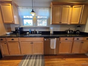 5358 W Lake Rd in Auburn, NY - Building Photo - Building Photo