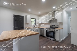 5667 S Quincy Ave in Tulsa, OK - Building Photo - Building Photo