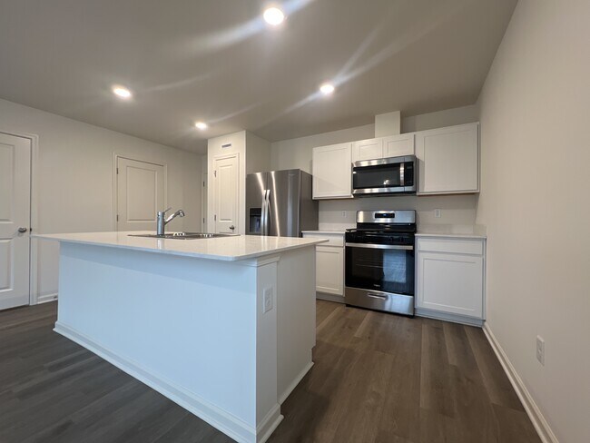 1140 58th Rd in Union Grove, WI - Building Photo - Building Photo