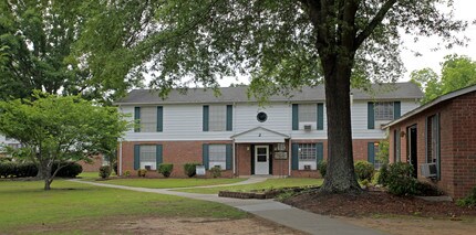 The Flats at 915 in Sumter, SC - Building Photo - Building Photo