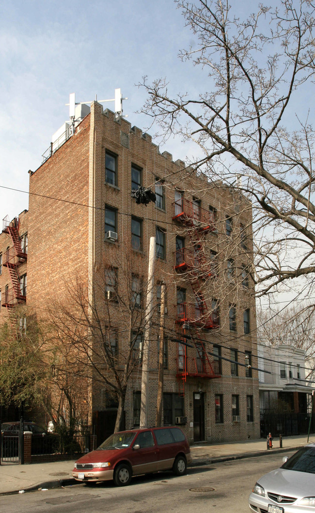 1129 Saint Lawrence Ave in Bronx, NY - Building Photo - Building Photo