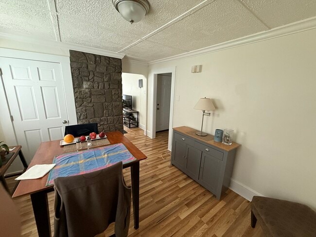 35 Winthrop Ave, Unit 1 in Quincy, MA - Building Photo - Building Photo