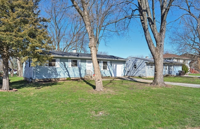 1713 Rogers Ave in McHenry, IL - Building Photo - Building Photo