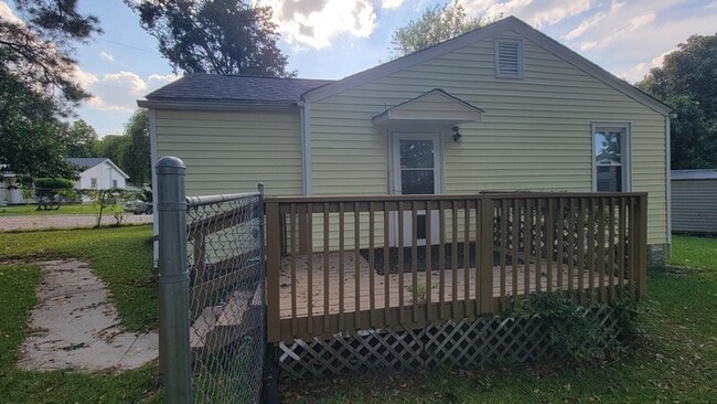 property at 2829 English Ave