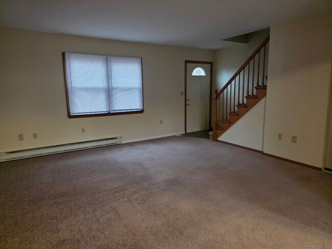 88 Hickory St in Norwich, CT - Building Photo - Building Photo