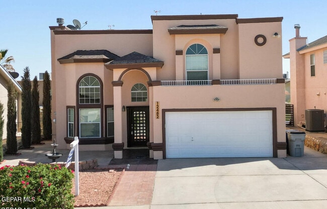 12482 Paseo Rojo Dr
