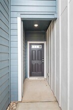 104 Cinnabar Ln in Kyle, TX - Building Photo - Building Photo
