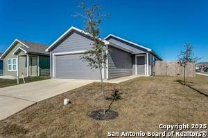 12835 Chinali Spgs in Saint Hedwig, TX - Building Photo - Building Photo