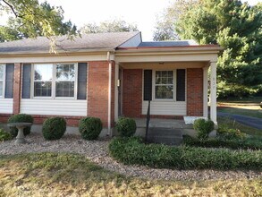 835 Malabu Dr in Lexington, KY - Building Photo - Building Photo