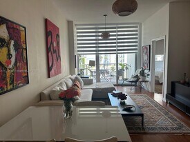 2200 NE 4th Ave in Miami, FL - Building Photo