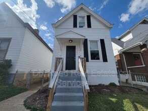 1741 Iliff Ave in Cincinnati, OH - Building Photo - Building Photo