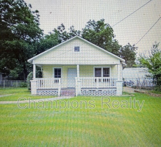 property at 5614 Lorenzo Rd
