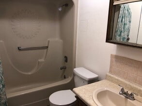 1420 S Pennsylvania Ave, Unit 1 in Casper, WY - Building Photo - Building Photo