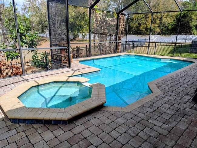 property at 538 Westchester Hills Ln