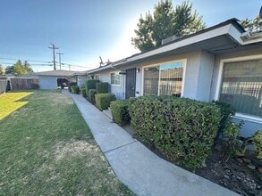 3225 E Normal Ave in Fresno, CA - Building Photo - Building Photo