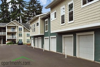 Plum Meadows in Vancouver, WA - Building Photo - Building Photo