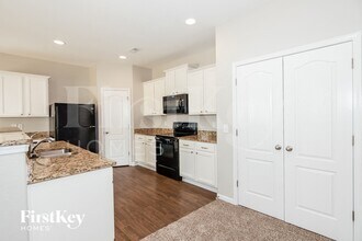 6303 Paw Village Rd in Charlotte, NC - Building Photo - Building Photo