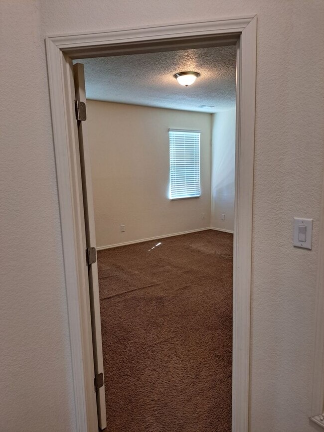 6956 Tempe Ave NW in Albuquerque, NM - Building Photo - Building Photo