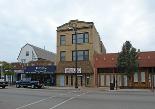 1529 W Devon Ave in Chicago, IL - Building Photo - Building Photo