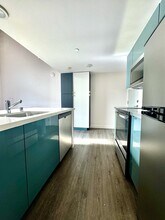 4405 W Point Loma Blvd in San Diego, CA - Building Photo - Building Photo