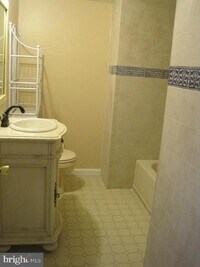 627 S 19th St photo'