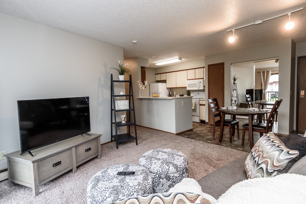 Autumn Park Apartments in Sioux Falls, SD