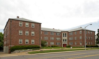 827 S Hanley Apartments