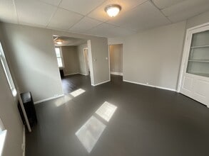 413 N Pitt St in Carlisle, PA - Building Photo - Building Photo