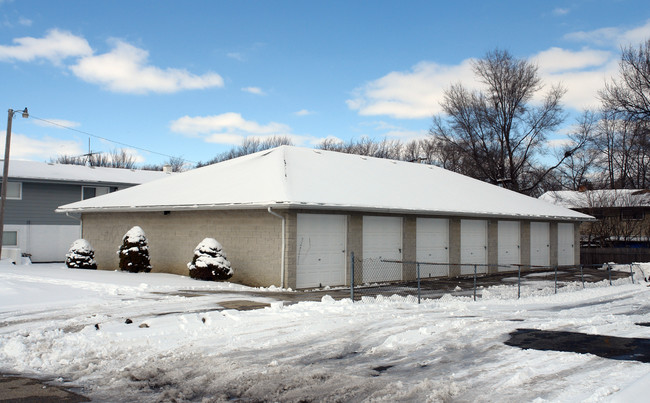 Argo Lane Apartments in Lockport, IL - Building Photo - Building Photo