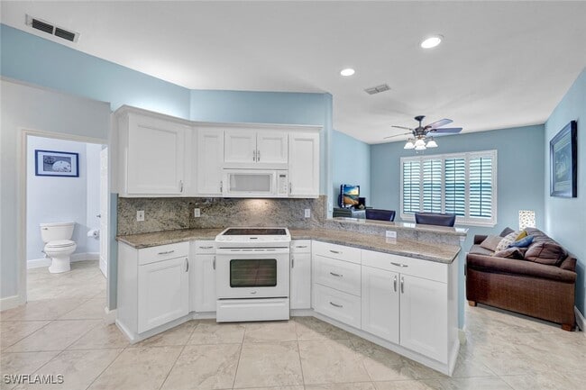 property at 5945 Sand Wedge Ln