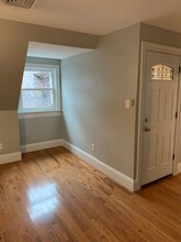 749 Chislett St in Pittsburgh, PA - Foto de edificio - Building Photo
