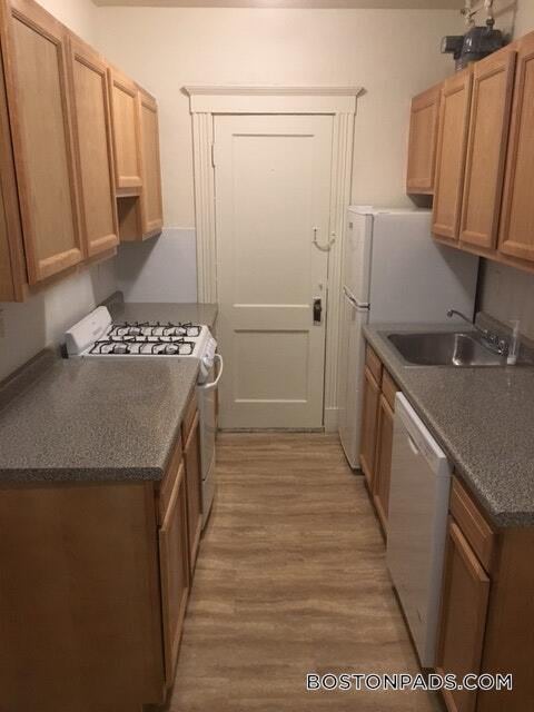 235 Park Dr, Unit 11 in Boston, MA - Building Photo - Building Photo