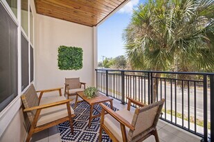 4921 N Nebraska Ave in Tampa, FL - Building Photo