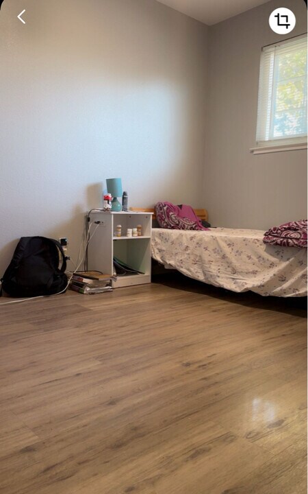 1314 Leo Way in Woodland, CA - Building Photo