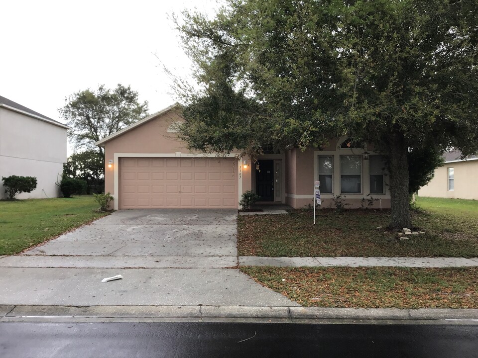 5307 Sunset Canyon Dr in Kissimmee, FL - Building Photo