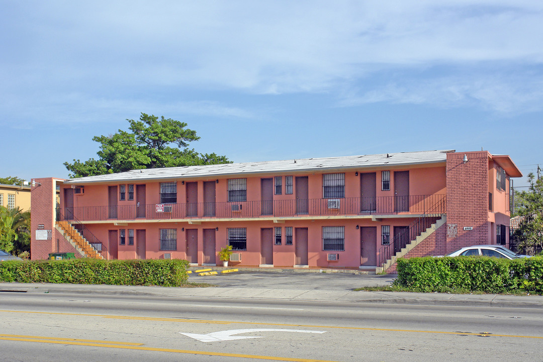 3445-3465 W Flagler St in Miami, FL - Building Photo