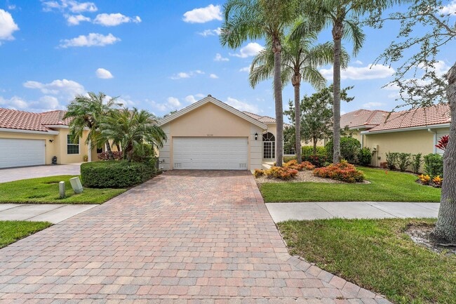 property at 9038 SE La Creek Ct