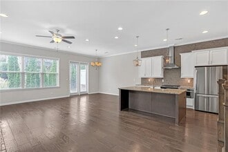 3638 Moorewood Ln S E in Smyrna, GA - Building Photo - Building Photo