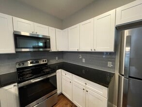 5011 Mallow St in Houston, TX - Building Photo - Building Photo
