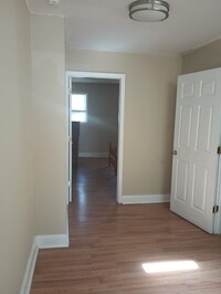 646 Cokesbury Ave photo'