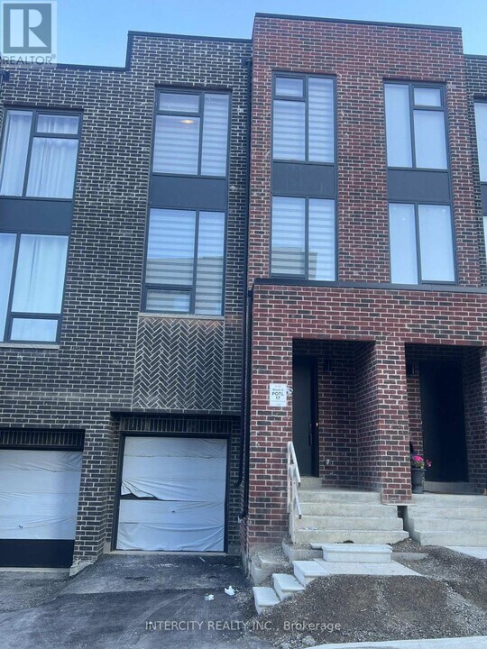 19 Desiree Pl in Caledon, ON - Building Photo