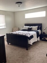 858 Sunlight Peak Dr in Severance, CO - Building Photo - Building Photo