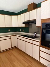 421 Granada Terrace in Warner Robins, GA - Building Photo - Building Photo