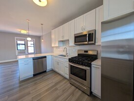 3931 N Janssen Ave, Unit 2 in Chicago, IL - Building Photo