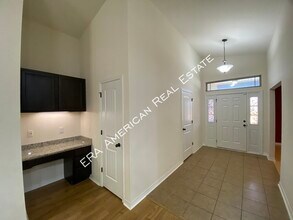 8466 Island Dr in Navarre, FL - Building Photo - Building Photo