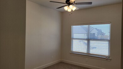 7208 22nd Pl in Lubbock, TX - Building Photo - Building Photo