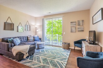 The Preserve at Beckett Ridge Apartments and Townhomes in West Chester, OH - Building Photo - Building Photo