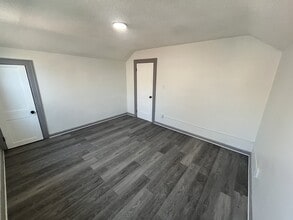 9142 Yorkshire Rd in Detroit, MI - Building Photo - Building Photo